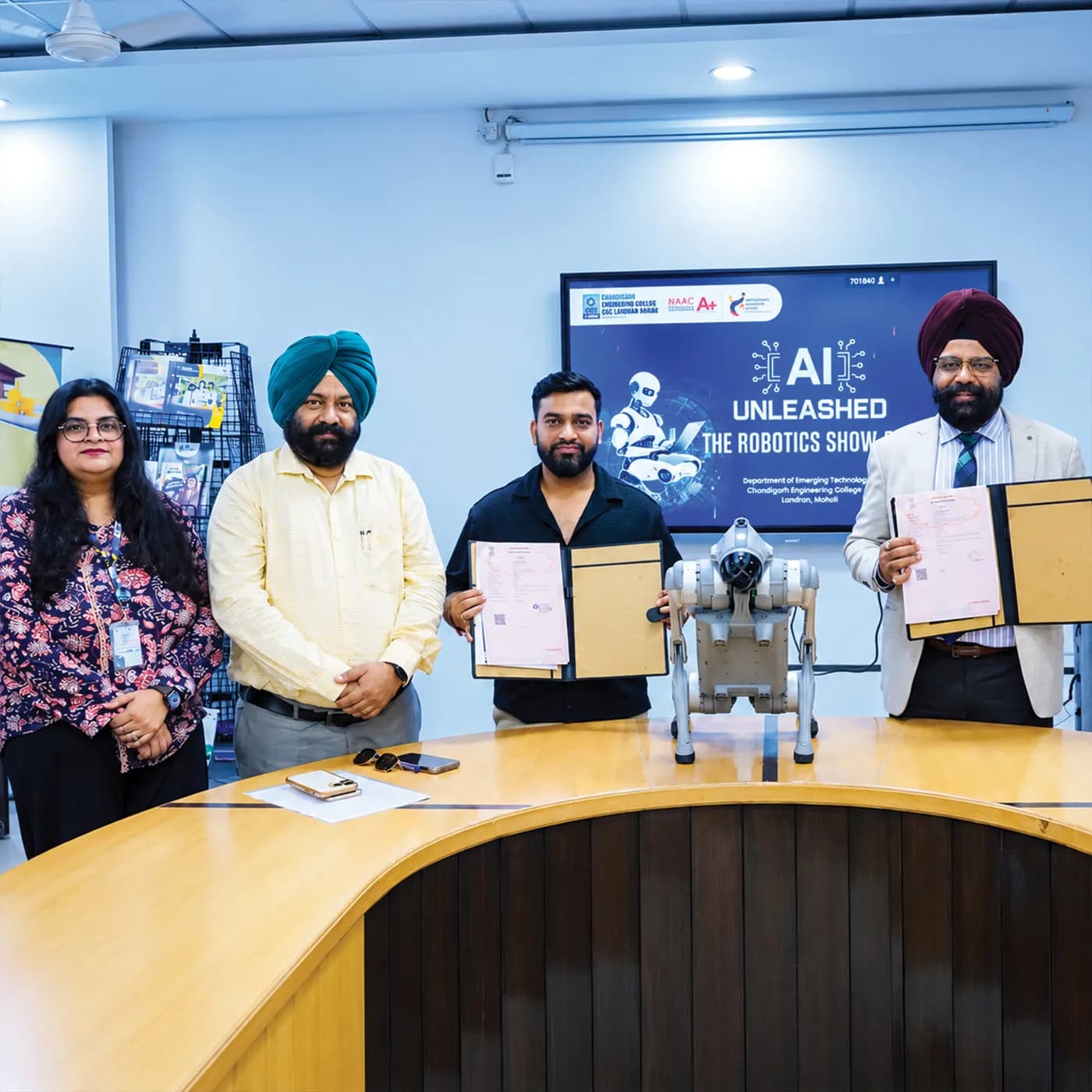 MoU signing at the AI Unleashed robotics show